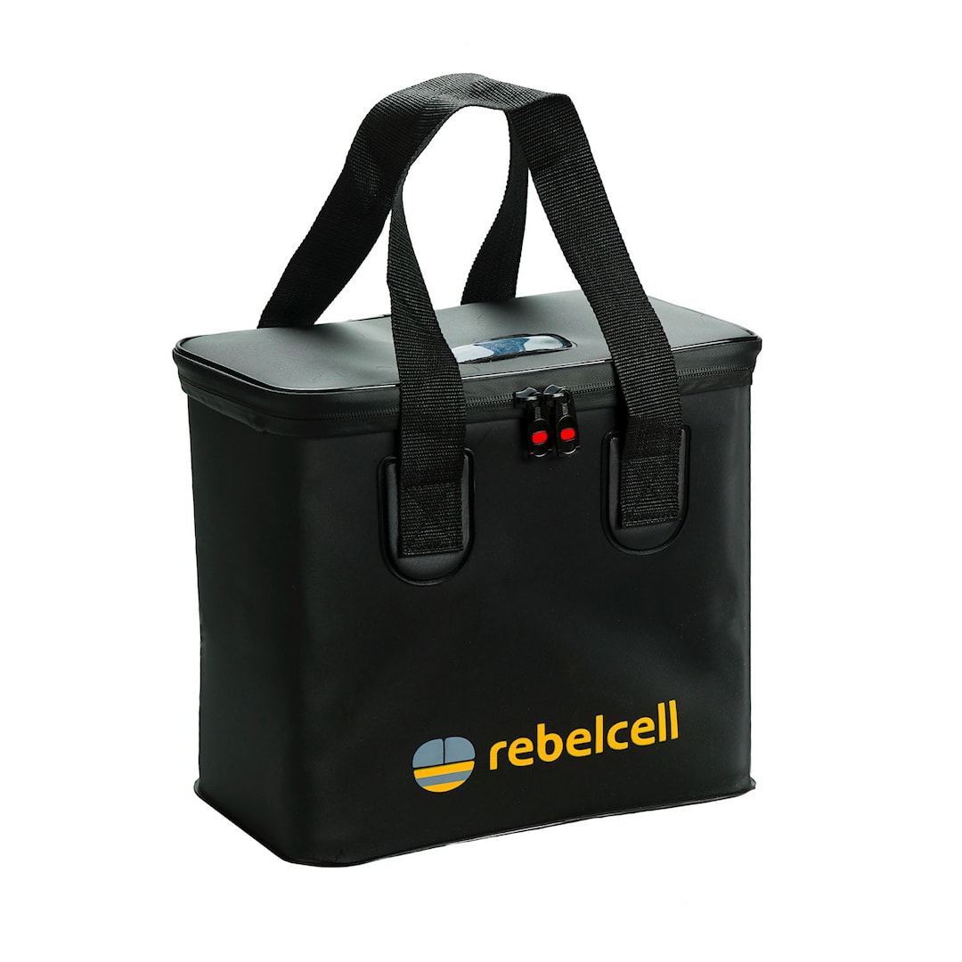 Läs mer om Rebelcell väderbeständig batteriväska storlek XL