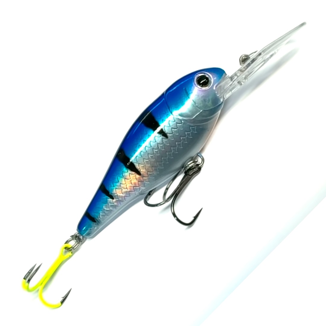 Läs mer om Karikko Knokker 8 cm wobbler 379 Siniraita