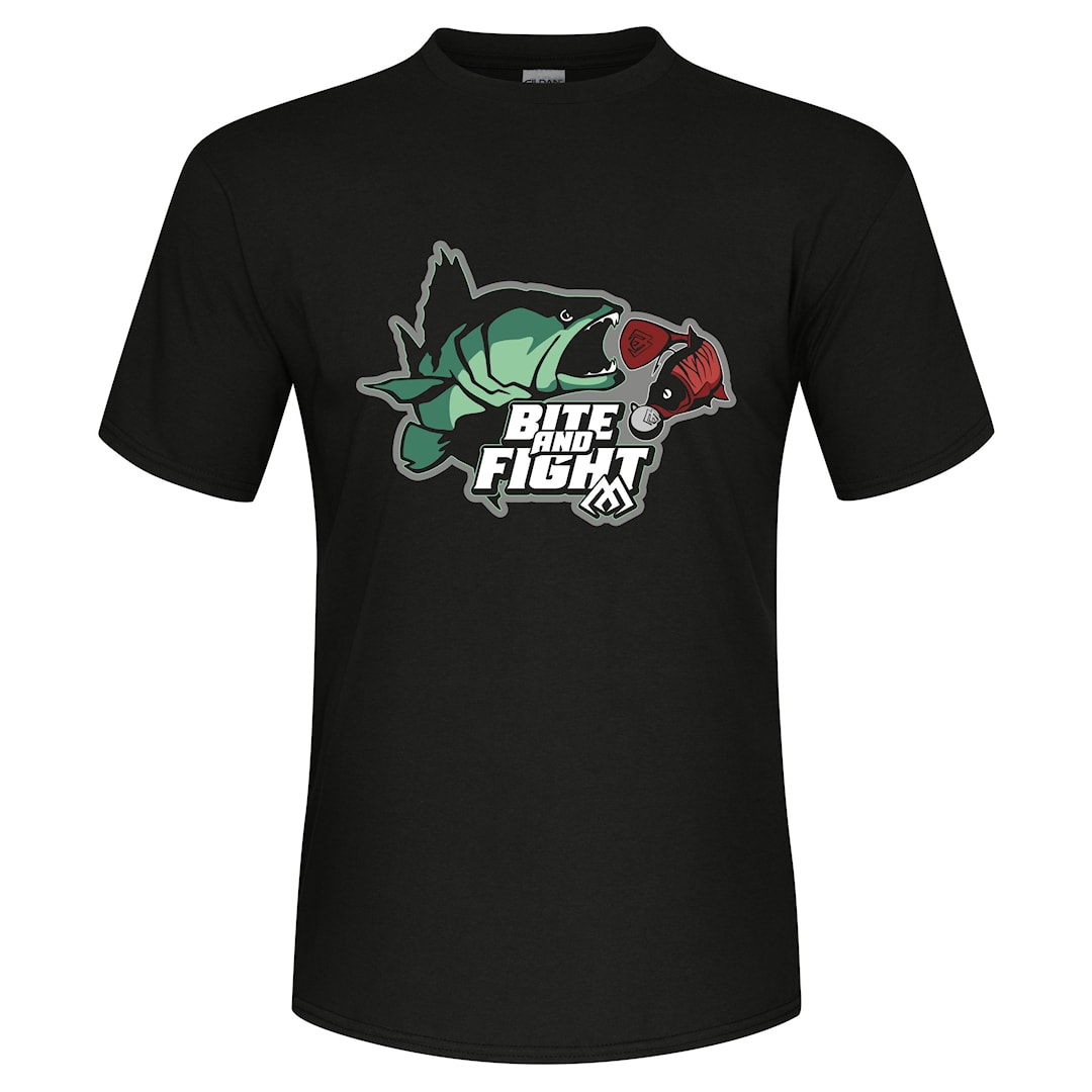 Läs mer om Mikado Bite & Fight T-tröja XL