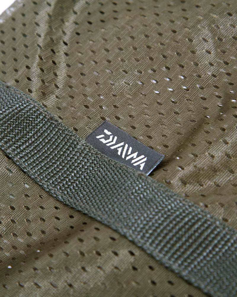 Alternativ bild 1 för Daiwa Black Widow vägningssäck