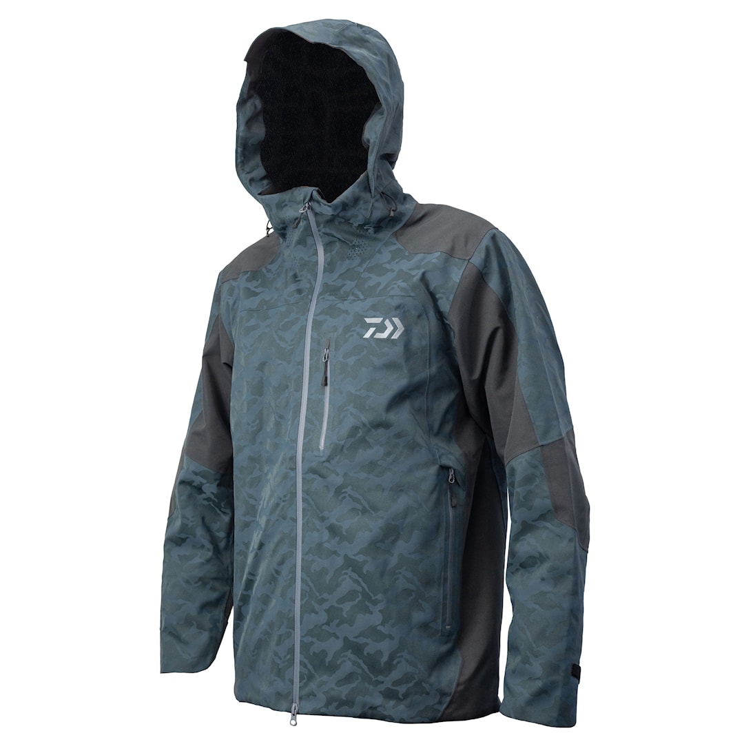 Wako Tomoyuki様 CHALLENGER×DAIWA GORE-TEX Daiwa Gore-Tex Jacket | Happy Angler
