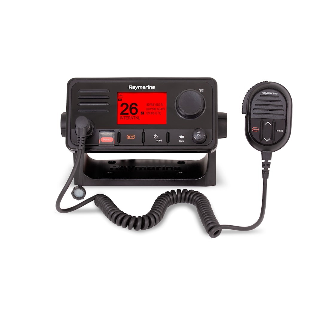 Raymarine Ray63 VHF Radio